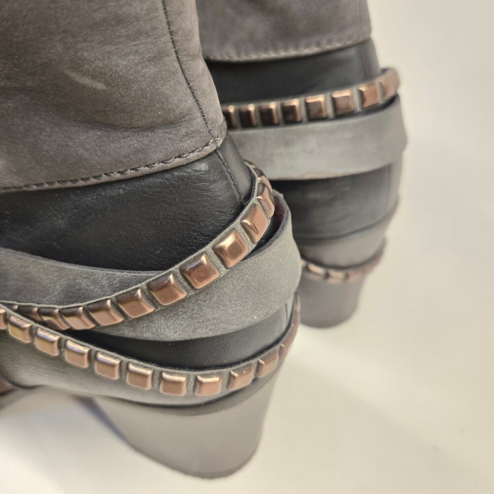 Tamaris Studded Harness Boot Leather Nubuck Colorblock EU 38 US 7.5 Moto Western - Picture 4 of 15